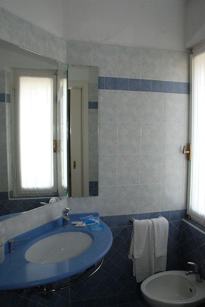 Hotel Ambra 3*