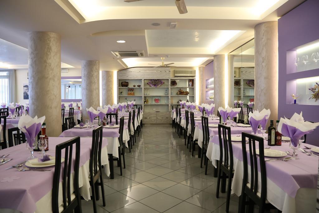 Hotel Ambra Cesenatico